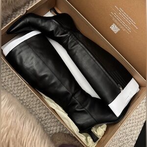Dolce Vita Black Leather Boots SIZE 8.5!